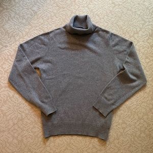 Brooks Brother Gray 3-Ply Scottish Cashmere Sweater